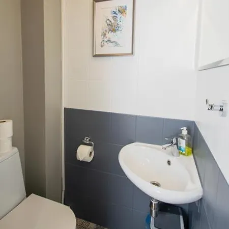 Gardenview Selection By Kerese * 派尔努