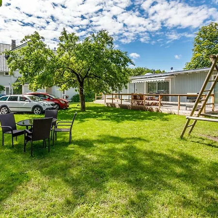 Gardenview Selection By Kerese *