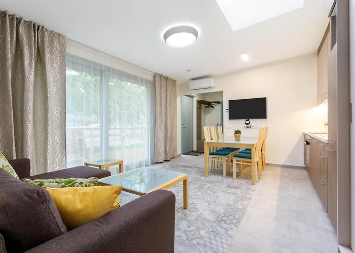 Gardenview Selection By Kerese * Parnu